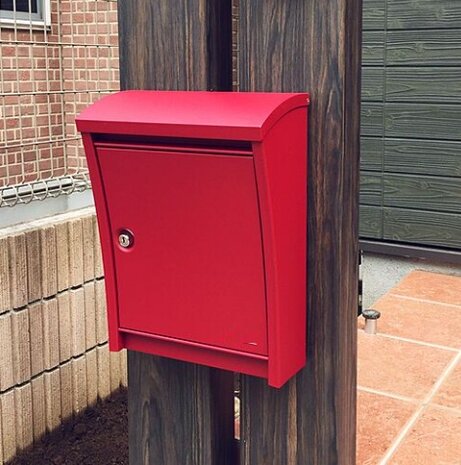 Brievenbus Sevilla rood