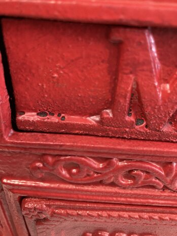 brievenbus antiek rood