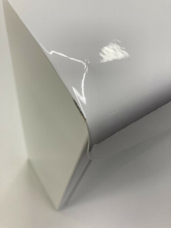 envelop brievenbus wit