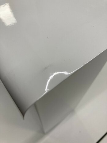 envelop brievenbus wit