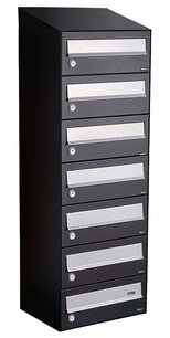 Brievenbuskast 7 brievenbussen zwart (met dakje) Brievenbuskast 7 brievenbussen zwart (met dakje)