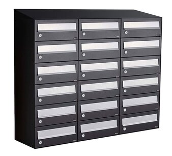 Brievenbuskast (3x6) 18 brievenbussen zwart (met dakje) Brievenbuskast (3x6) 18 brievenbussen zwart (met dakje)