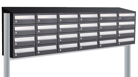Brievenbuskast (6x4) 24 brievenbussen zwart met statief (en dakje) Brievenbuskast (6x4) 24 brievenbussen zwart met statief (en dakje)